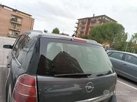 Usata Opel Zafira 120 CV (88 kW) 2007 Grigio Monovolume