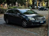 Usata Toyota Avensis T2 126 CV (92 kW) 2009 Grigio Station wagon