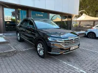 Usata VW Touareg Elegance 231 CV (169 kW) 2020 Nero SUV