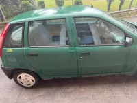 Usata Fiat Punto 54 CV (39 kW) 1998 Verde Berlina