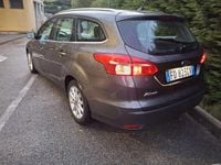 Begagnad Ford Focus Titanium 120 HK (88 kW) 2016 Grå Kombi