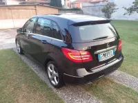 Usata Mercedes B200 Premium 136 CV (100 kW) 2014 Nero Utilitaria