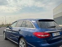 Usata Mercedes C200 136 CV (100 kW) 2016 Blu Station wagon