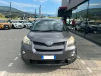 Usata Toyota Urban Cruiser Sol 89 CV (65 kW) 2010 Giallo Utilitaria
