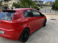 Usata Fiat Grande Punto 131 CV (96 kW) 2008 Rosso Utilitaria