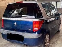 Usata Peugeot 1007 110 CV (80 kW) 2007 Blu Monovolume
