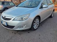 Usata Opel Astra Cosmo 125 CV (91 kW) 2011 Grigio Station wagon