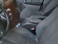 Usata Renault Grand Scénic II 111 CV (81 kW) 2009 Argento Monovolume