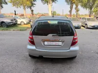 Usata Mercedes A170 Elegance 116 CV (85 kW) 2006 Argento Berlina
