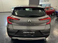 Usata Renault Captur Intens 101 CV (74 kW) 2020 Grigio SUV