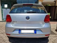 Usata VW Polo Comfortline 60 CV (44 kW) 2017 Argento Berlina
