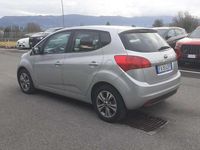 Usata Kia Venga 90 CV (66 kW) 2015 Argento Utilitaria