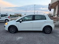 Usata Fiat Punto Active 69 CV (50 kW) 2011 Bianco Utilitaria