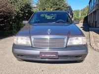 Usata Mercedes C180 Classic 122 CV (89 kW) 1995 Grigio Berlina