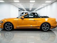Usata Ford Mustang GT Convertible 450 CV (330 kW) 2023 Dallas orange perlato metall Cabrio