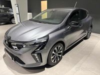 Nuova Mitsubishi Colt Invite 65 CV (47 kW) 2025 Grigio Berlina