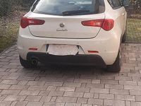 Usata Alfa Romeo Giulietta 120 CV (88 kW) 2011 Bianco Utilitaria