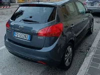 Usata Kia Venga Active 90 CV (66 kW) 2016 Blu/azzurro Utilitaria