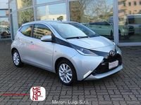 Usata Toyota Aygo X-cite 2018 Argento Utilitaria