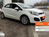 Usata Kia Rio EX 89 CV (65 kW) 2012 Bianco Utilitaria
