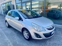 Usata Opel Corsa 86 CV (63 kW) 2012 Grigio Utilitaria