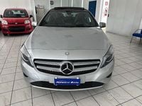Usata Mercedes A180 109 CV (80 kW) 2014 Grigio Berlina