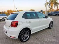 Usata VW Polo 90 CV (66 kW) 2015 Bianco Berlina