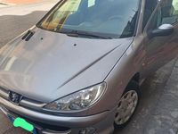 Usata Peugeot 206 68 CV (50 kW) 2005 Grigio Berlina