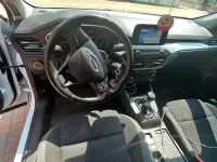 Usata Ford Focus 101 CV (74 kW) 2019 Bianco Berlina