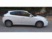Usata Alfa Romeo Giulietta 109 CV (80 kW) 2016 Bianco Utilitaria