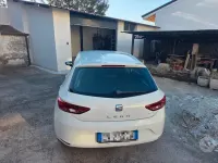 Usata Seat Leon 105 CV (77 kW) 2014 Bianco Berlina