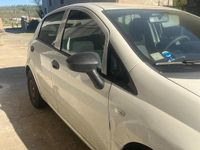 Usata Fiat Grande Punto 69 CV (50 kW) 2012 Bianco Utilitaria