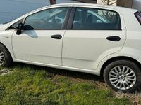 Usata Fiat Punto Easy 75 CV (55 kW) 2013 Utilitaria