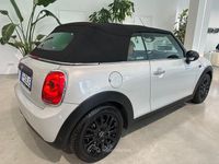 Usata Mini One Cabriolet Hype 102 CV (75 kW) 2018 Grigio Cabrio