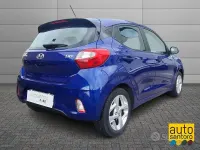 Usata Hyundai i10 67 CV (49 kW) 2024 Blu Utilitaria