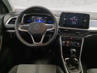Usata VW T-Roc Life 116 CV (85 kW) 2025 Petroleum blue metallizzato nero SUV