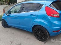 Usata Ford Fiesta 100 CV (73 kW) 2009 Blu Utilitaria