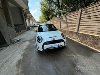 Usata Mini Cooper SE 160 kW (218 CV) 2023 Bianco Utilitaria