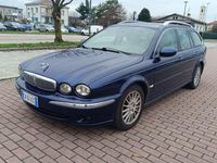 Usata Jaguar X-type Executive 196 CV (144 kW) 2005 Blu/azzurro Station wagon