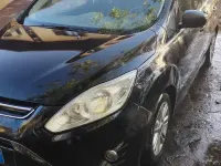 Begagnad Ford C-MAX 115 HK (84 kW) 2013 Svart Minibuss