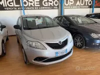 Usata Lancia Ypsilon 69 CV (50 kW) 2015 Grigio Utilitaria