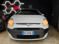 Usata Fiat Punto Evo Dynamic 65 CV (47 kW) 2009 Bianco Utilitaria