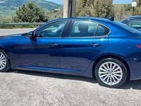 Usata Alfa Romeo Giulia Super 150 CV (110 kW) 2017 Blu Berlina
