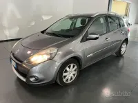 Usata Renault Clio Dynamique 103 CV (75 kW) 2011 Grigio Station wagon