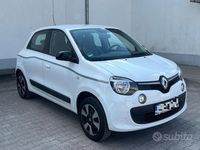 Usata Renault Twingo Intens 70 CV (51 kW) 2018 Bianco Utilitaria