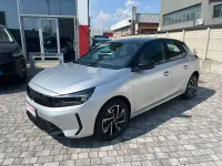 Usata Opel Corsa 101 CV (74 kW) 2025 Argento Utilitaria