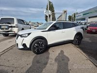 Usata Peugeot 2008 Allure 130 CV (95 kW) 2022 Bianco SUV