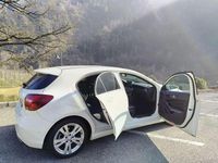 Usata Mercedes A200 SE 140 CV (102 kW) 2016 Bianco Monovolume