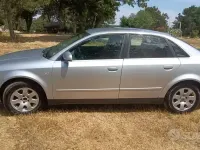 Usata Audi A4 130 CV (95 kW) 2003 Grigio Berlina