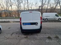 Usata Fiat Doblò Lounge 90 CV (66 kW) 2022 Bianco Monovolume